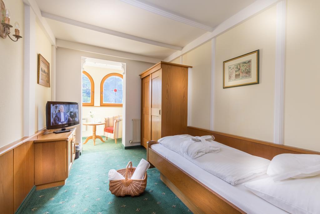 Hotel Neue Post Hippach